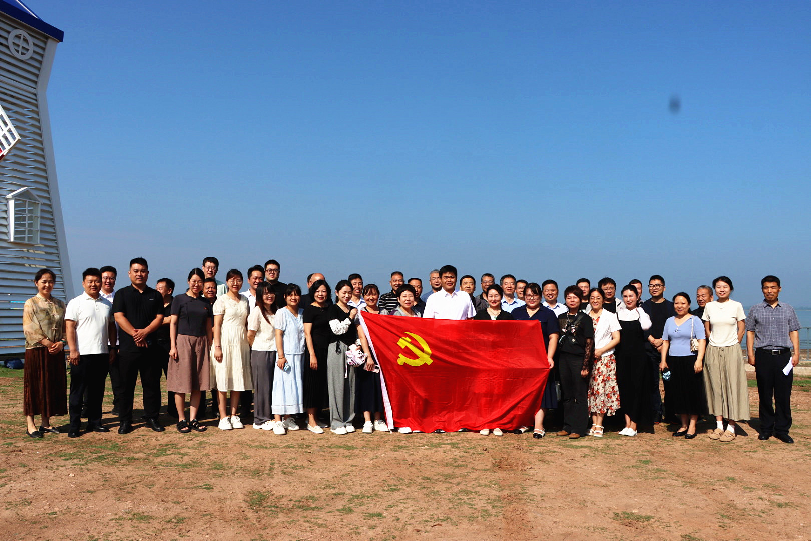 微信图片_20250627172745_副本.jpg
